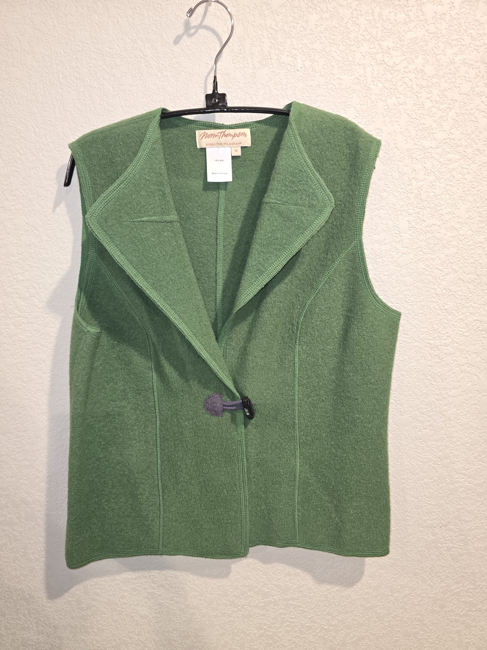 Norm Thompson Green 100% Boiled Wool Single Toggle Button Vest - Size Medium